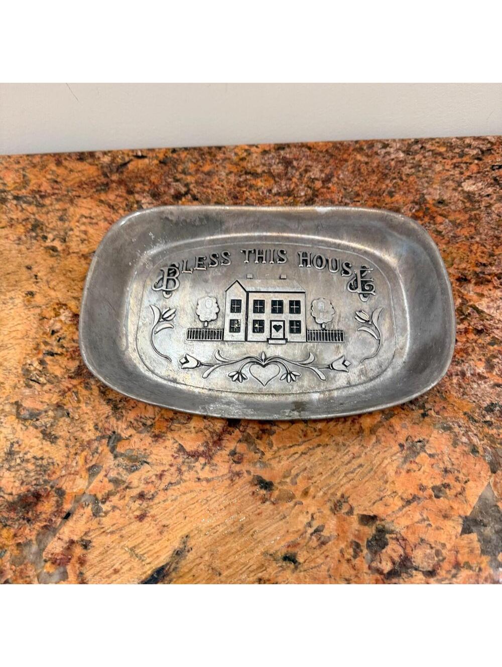 Vintage Wilton Armetale Bread Tray
